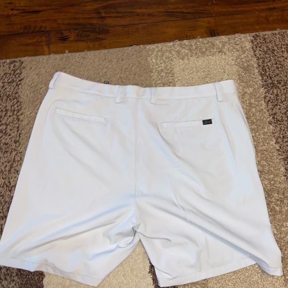 Greg Norman golf shorts - Picture 3 of 3